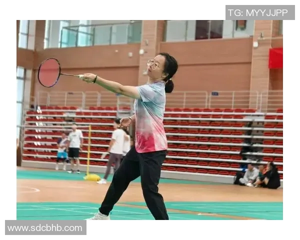 西安羽毛球队荣登全国配合排行榜第四名展现卓越实力与团队默契